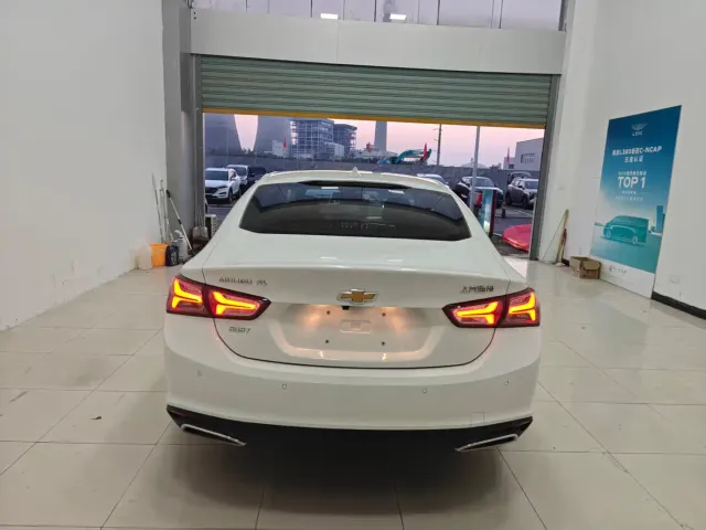 Chevrolet Malibu XL — Фото автомобиля 15