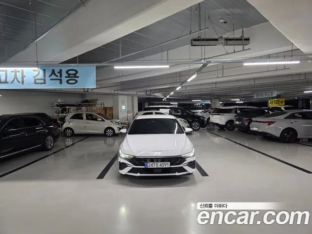Фотография автомобиля — Hyundai AVANTE