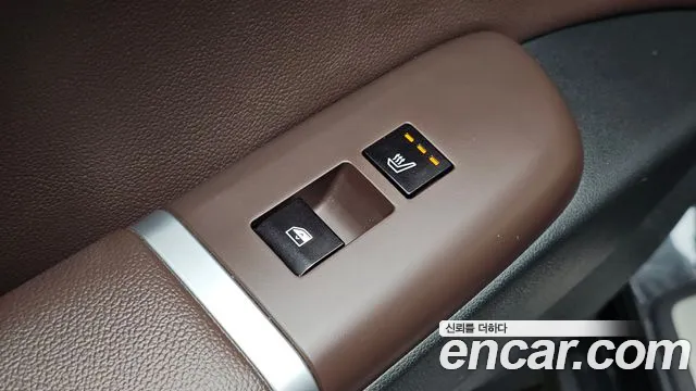 Hyundai Grandeur GN7 — Фото автомобиля 19
