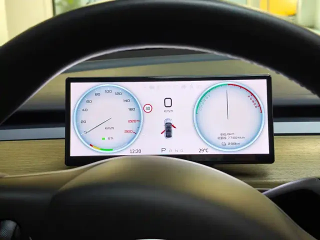 Tesla Model Y 2022 Facelift Long Range All-Wheel Drive Version — Фото автомобиля 11