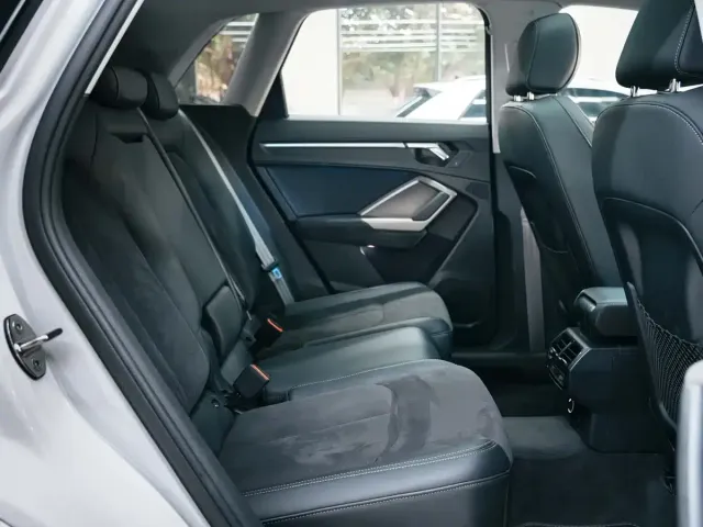 Audi Q3 — Фото автомобиля 12