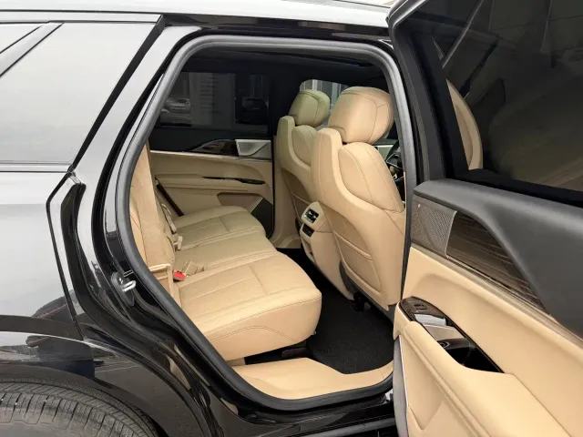 Cadillac XT5 — Фото автомобиля 17