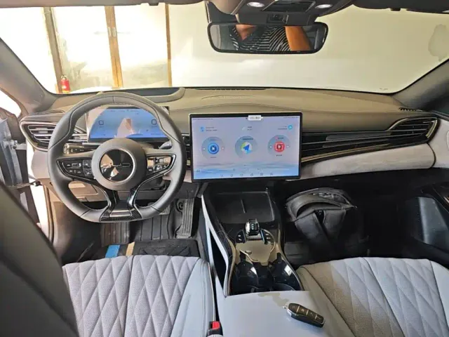 BYD Seal — Фото автомобиля 9