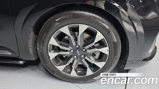 Kia Carnival 4th Gen — Фото автомобиля 6