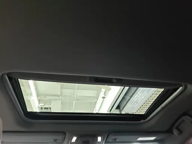 Toyota Sienna — Фото автомобиля 17