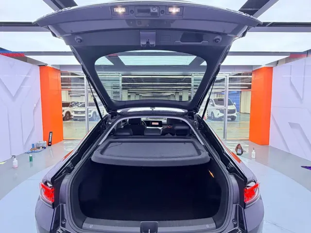Volkswagen Lamando — Фото автомобиля 10