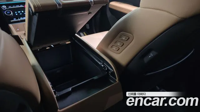 Hyundai Santa Fe MX5 — Фото автомобиля 27