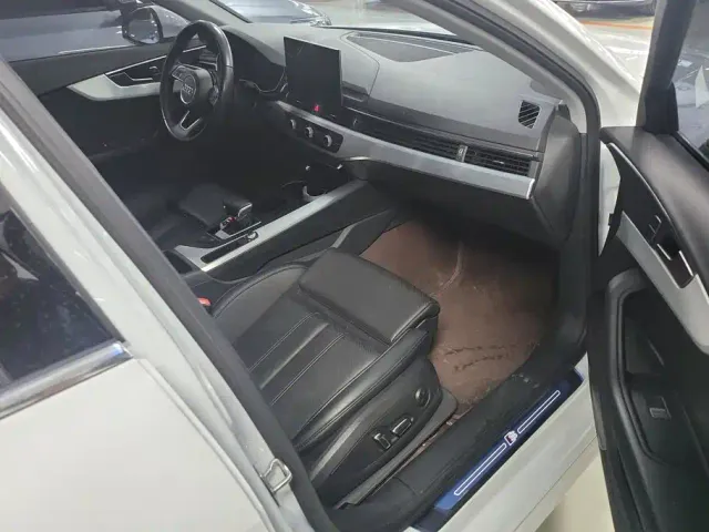 Audi A4L — Фото автомобиля 8