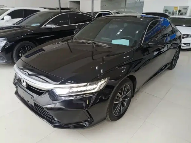 Фотография автомобиля — Honda Inspire