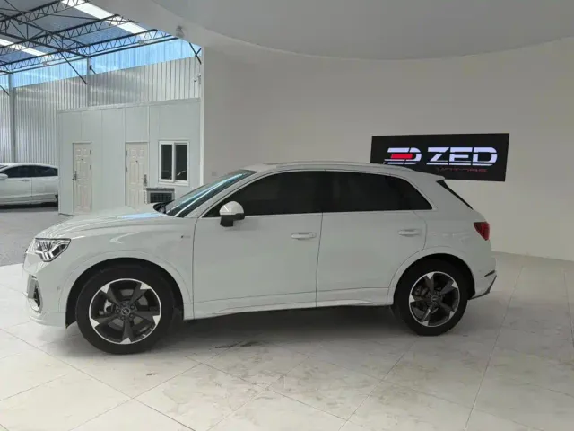 Audi Q3 — Фото автомобиля 4