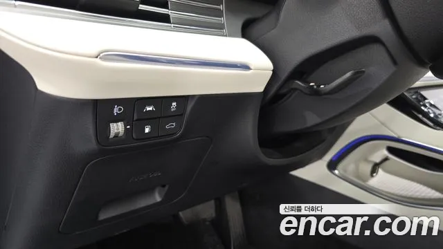 Hyundai Grandeur Grandeur (New) Hybrid — Фото автомобиля 28