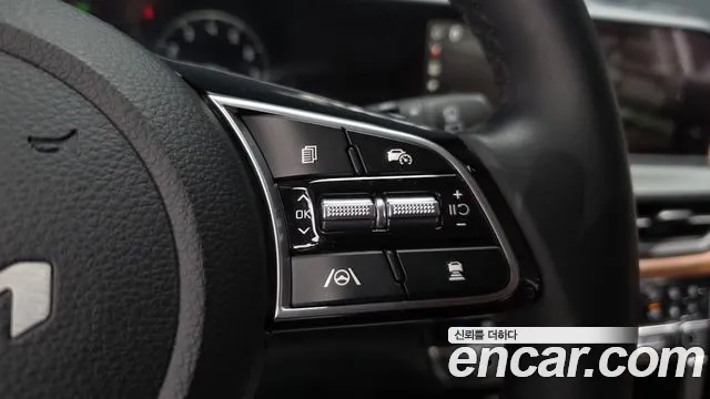 Kia Seltos New — Фото автомобиля 24