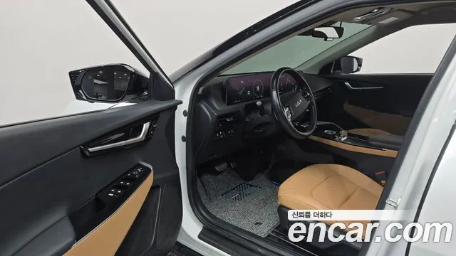 Kia EV6 Long Range — Фото автомобиля 4