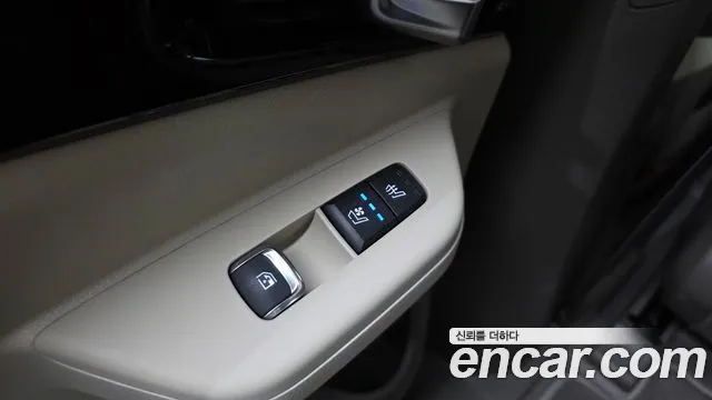 Kia Carnival 4th Gen — Фото автомобиля 23