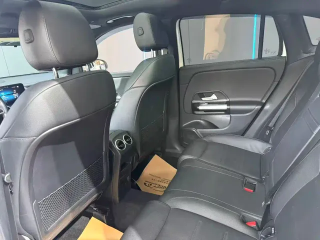 Mercedes-Benz GLA-Class — Фото автомобиля 10