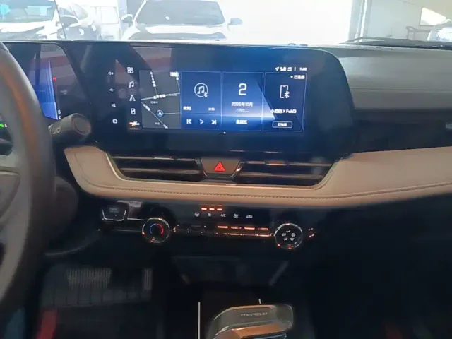 Chevrolet Monza — Фото автомобиля 12