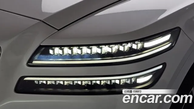 Genesis GV80 — Фото автомобиля 7