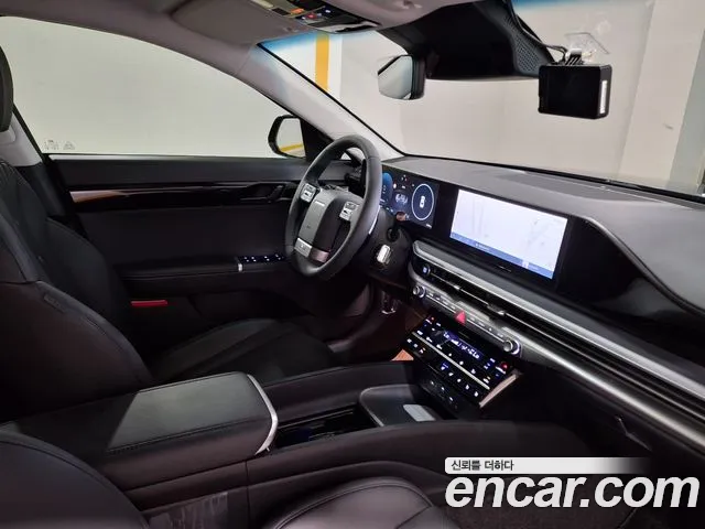 Hyundai Grandeur GN7 — Фото автомобиля 18