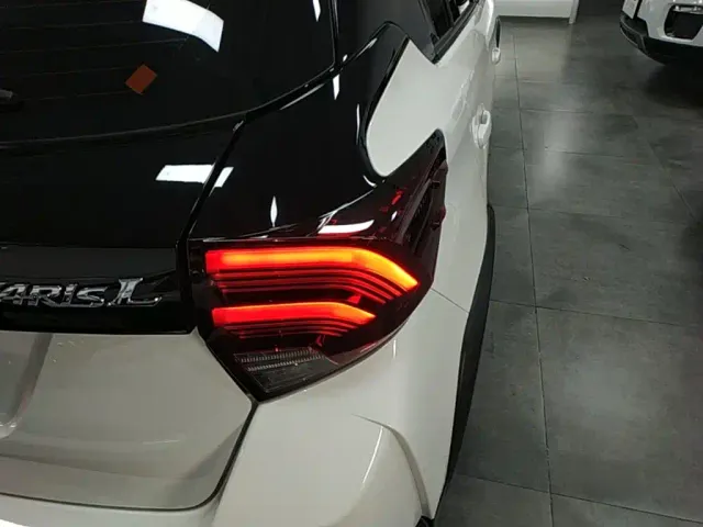 Toyota YARiS L Zhi Xuan — Фото автомобиля 7
