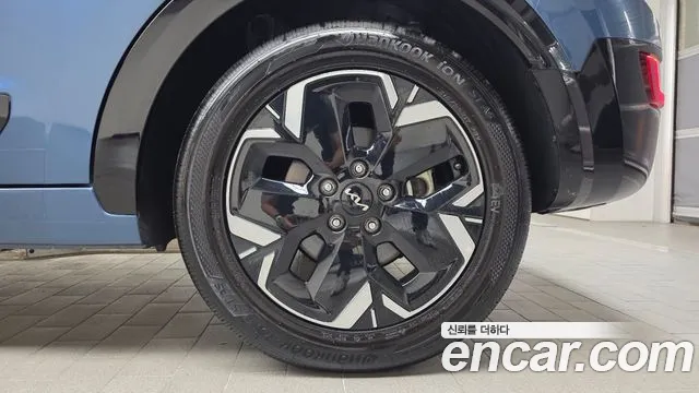 Kia Niro New — Фото автомобиля 6