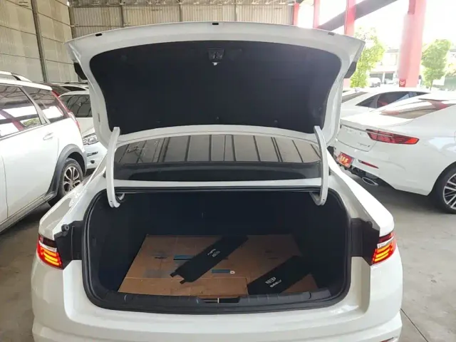 Geely Xingrui — Фото автомобиля 18