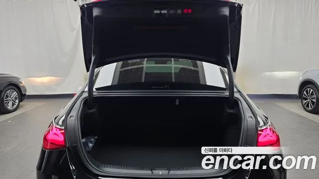 Mercedes-Benz E-Class E-класс W214 — Фото автомобиля 19
