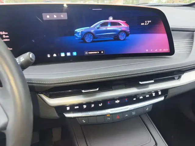 Cadillac XT4 — Фото автомобиля 12