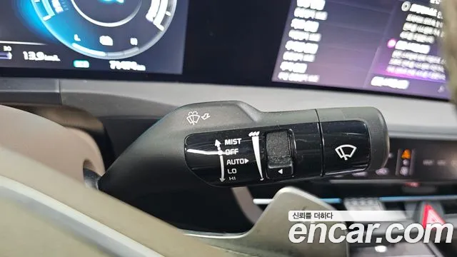 Kia K8 Hybrid — Фото автомобиля 28