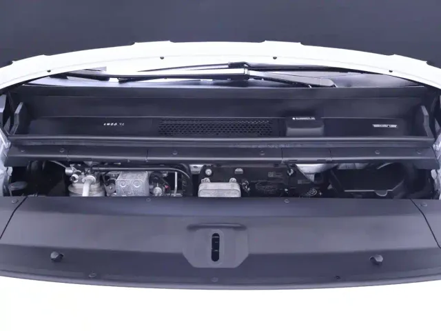 Li Auto MEGA — Фото автомобиля 30