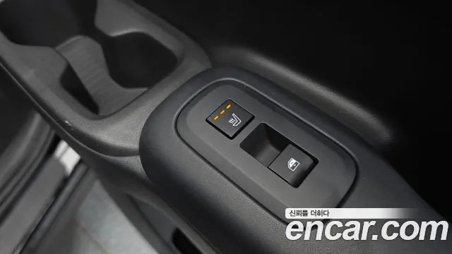 Hyundai Santafe Santa Fe (MX5) Бензин 2.5T 2WD — Фото автомобиля 30