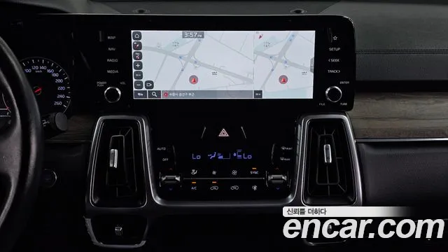 Kia Sorento Sorento 4-е поколение Дизель 2.2 4WD — Фото автомобиля 10