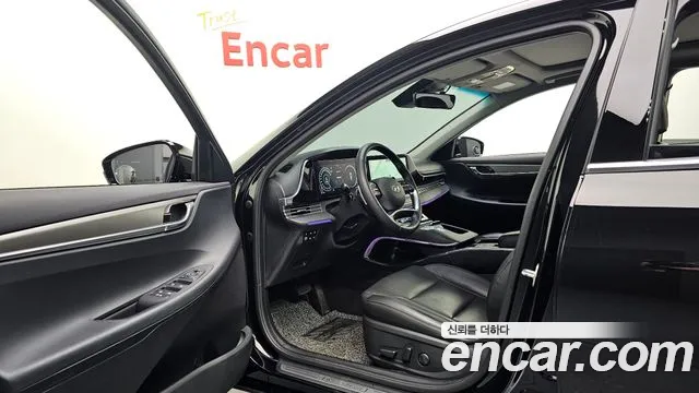 Hyundai Grandeur New — Фото автомобиля 15