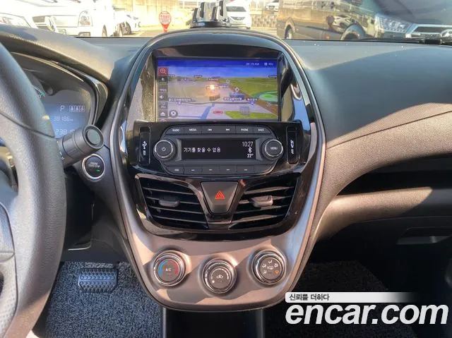 Chevrolet Spark — Фото автомобиля 9