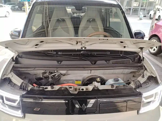 Wuling Hongguang Mini EV — Фото автомобиля 19