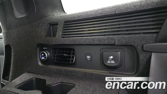 Hyundai Santa Fe MX5 — Фото автомобиля 28