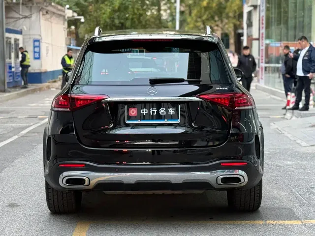 Mercedes-Benz GLE-Class — Фото автомобиля 23