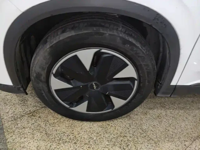 Dongfeng Fengshen L7 — Фото автомобиля 22