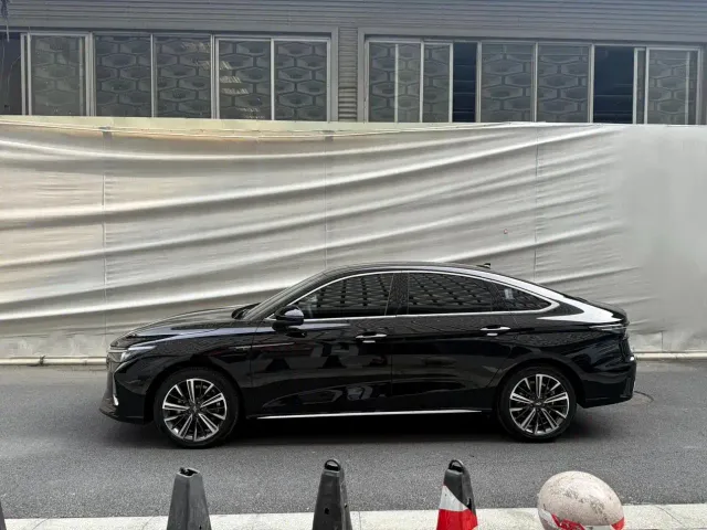 Chery Arrizo 8 — Фото автомобиля 8