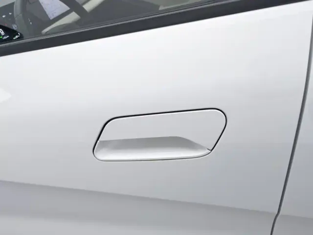 Geely Geometry E Firefly — Фото автомобиля 18