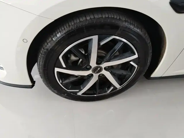 BYD Seal 07 DM-i — Фото автомобиля 22