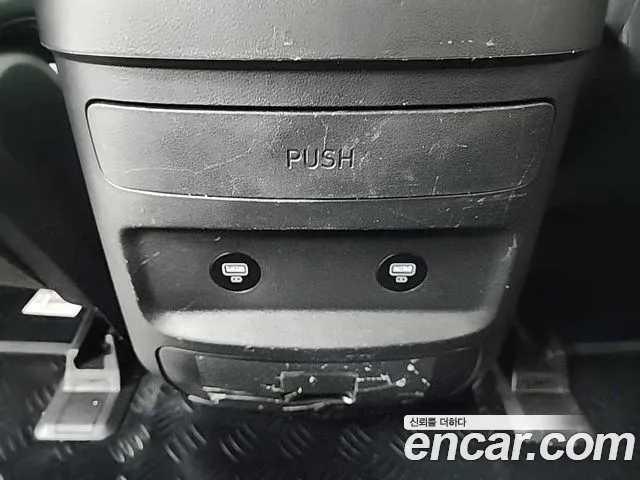Hyundai Staria Staria Карго 5 мест — Фото автомобиля 13