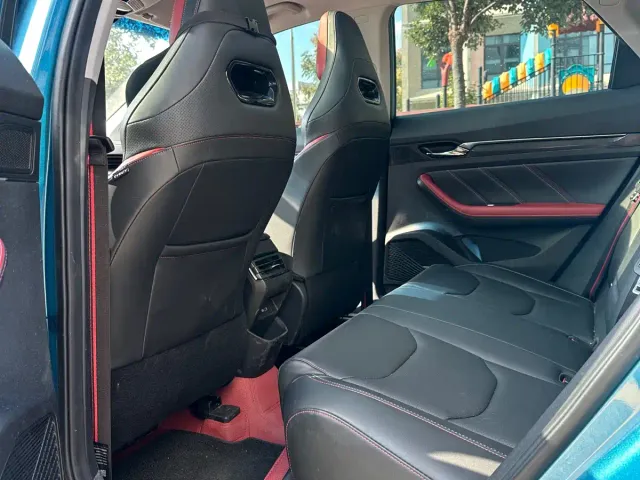 Geely Emgrand S — Фото автомобиля 6