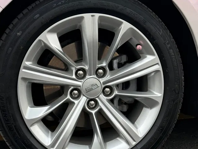 Cadillac CT5 — Фото автомобиля 3
