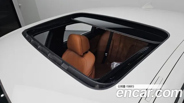 BMW 5 Series G30 — Фото автомобиля 29