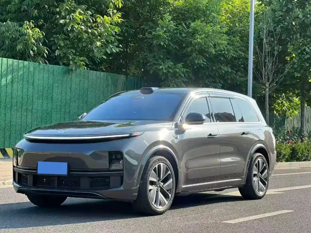 Фотография автомобиля — Li Auto L9