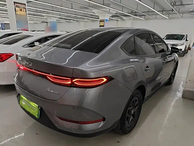 BYD Qin PLUS — Фото автомобиля 6