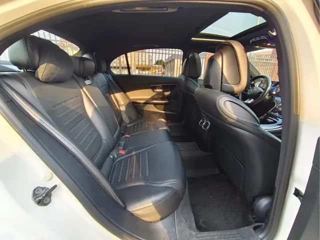 Mercedes-Benz C-Class — Фото автомобиля 8
