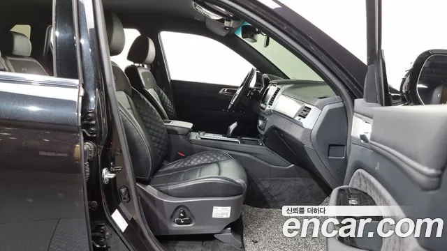 KG_Mobility_Ssangyong Rexton — Фото автомобиля 11