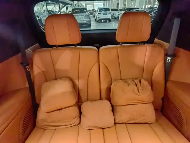 AITO Wenjie AITO M9 2024 Range Extender Max Edition 42kWh 6-seater — Фото автомобиля 22