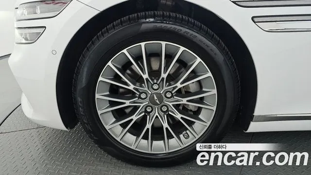 Genesis G80 RG3 — Фото автомобиля 5